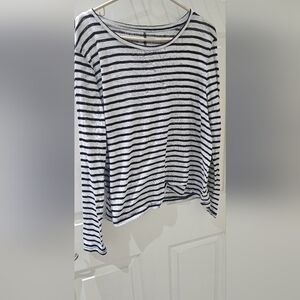 SOHO NY&CO XL Striped Lightweight Sweater Heart black sequin patches on elbows.